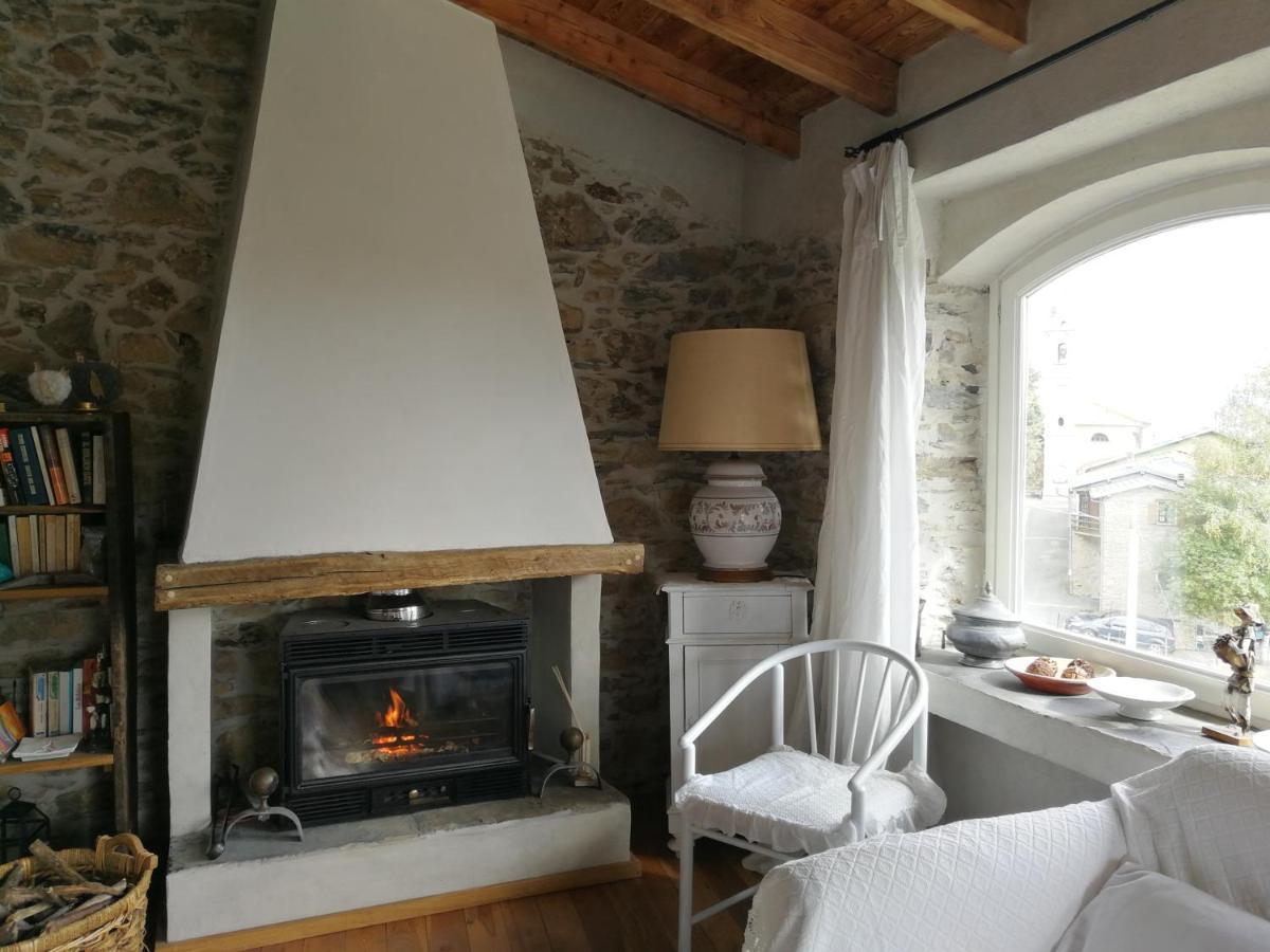 Casale Maria Mafalda Pieve di Teco Εξωτερικό φωτογραφία