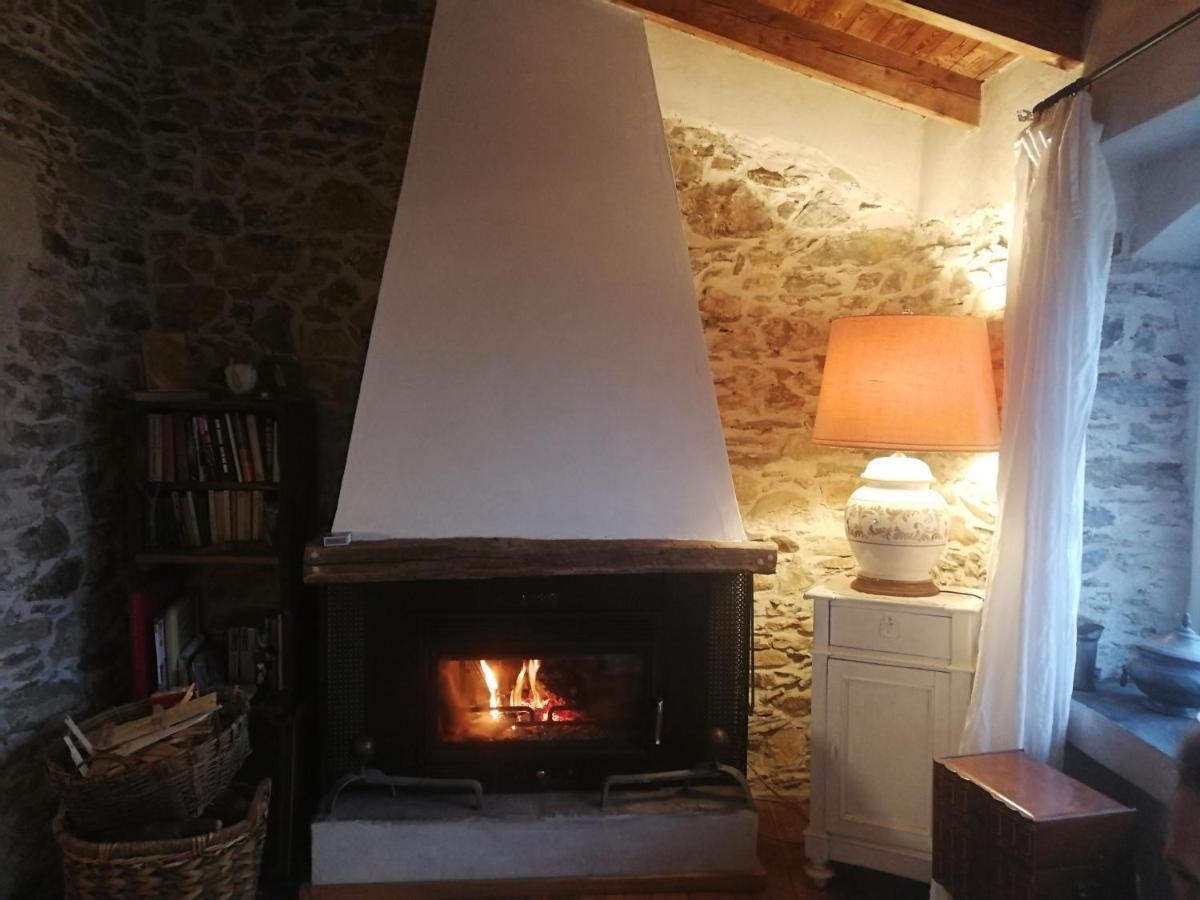 Casale Maria Mafalda Pieve di Teco Εξωτερικό φωτογραφία